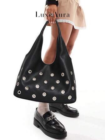 Punk-stil nitdekorerad tygväska, stor kapacitet, rockig vibe, exklusiv gotisk estetik, personlig söt och cool tjejmode mångsidig handväska för kvinnor