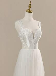 Glamorous & Vintage Sweetheart Neck Hollow Lace Applique Mesh Maxi Dress, Wedding Gown For Brides