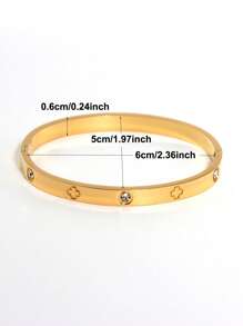 Fashionable 18K Gold Plated 316L Stainless Steel Pig Nose Four-Leaf Clover Bracelet, Suitable For Women's Daily Wear, European And American Classic Popular Style, Inlaid With Cubic , Generous And Personalized Luxury Wrist Jewelry, Wedding Jewelry Set, For Girls, Women, Moms, Relatives, Friends, Beautiful Wedding, Birthday, Mother's Day, Valentine's Day Gifts For Girlfriend