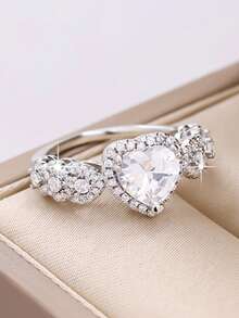 1 件女士精致白色方晶锆石戒指