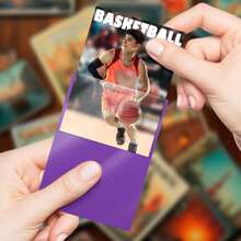 Fundas para cartas de juego talla grande vendidas, 1000/500/100 fundas para cartas mate suaves y con escarcha en color púrpura, fundas para tarjetas de fotos, para uso en todas las temporadas, adecuadas para cartas de juego de tamaño estándar, material de PP duradero, protegen las cartas de intercambio del desgaste y el deterioro, adecuadas para cartas de juego, cartas de estrellas, fundas para cartas de película blanda, tarjetas de fútbol, tarjetas deportivas, tarjetas de intercambio