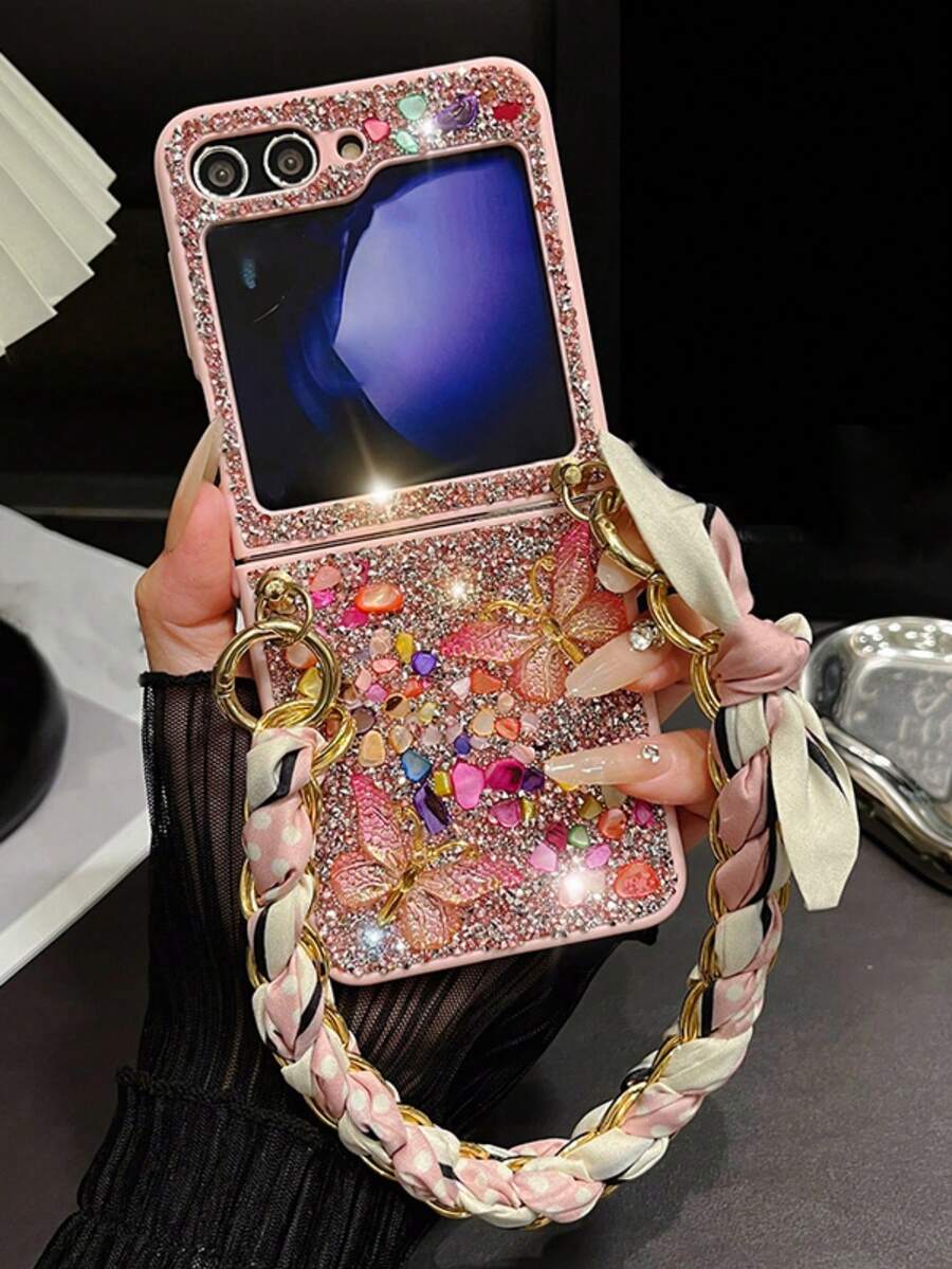 Capa de Telefone Moda Borboleta de Diamante Brilhante, Compatível com Samsung Z Flip 6 7 5 Z Flip 4 3, Alça de Pulso Lenço, Capa Protetora, À Prova d'Água, à Prova de Choques, Anti-Queda, Anti-Arranhões - Rosa chiclete - View 1