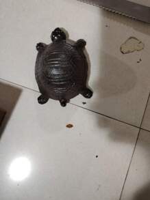 1 pièce Dispositif de dissimulation de clés en fonte de tortue - Porte-clés caché pour l'extérieur, statue de jardin décorative, point de dissimulation secret pour les clés de rechange, solution de dissimulation compacte, parfait pour les maisons, les cours et les terrasses