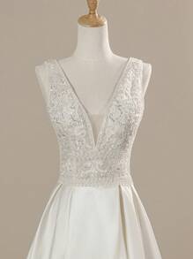 New Gorgeous Sleeveless Deep V-Neck High Slit Wedding Dress, White