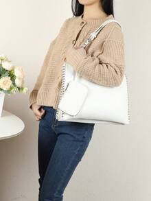 时尚百搭休闲铆钉装饰单肩包