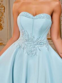 VIPGIRL Vestido de satén sin tirantes para fiesta de graduación en color blush y azul hielo con Body bordado y abertura alta, elegante vestido de gala de estilo princesa, atuendo para dama de honor, vestido de fiesta para mujeres, vestidos formales y de noche para mujer