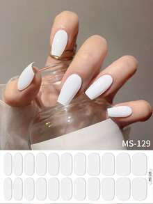 22/44/66/88片装免烤灯软胶美甲贴纸，简约纯色美甲按压式贴纸，哥特风闪粉全覆盖美甲贴纸，多种尺寸可选，黑色、白色、红色、圣诞节、万圣节、深绿色、粉色、黄色、香槟金等多种颜色。 - 彩色 - 查看 23