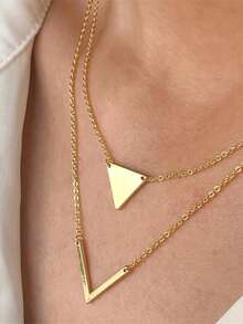 1 Pcs Vintage Elegant Gold & Silver Geometric Asymmetrical Triangle Layered Pendant Necklace Jewelry
