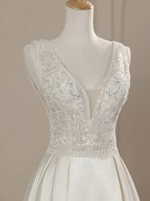 New Gorgeous Sleeveless Deep V-Neck High Slit Wedding Dress, White