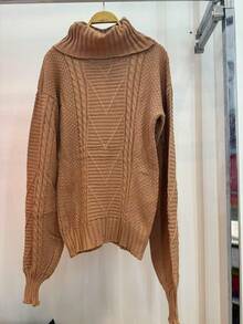 Women's Knitted Turtleneck Sweater – Comfort And Style For Winter - Krem - View 1