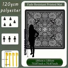 1 pezzo di telo mare leggero con stampa in bianco e nero a motivo paisley, per uso estivo, portatile, stampa ad alta definizione su un solo lato, resistente allo sbiadimento, in tessuto rivestito ad alta resistenza, anti-grinze e facile da pulire, antistrappol, include 4 picchetti di fissaggio, rinforzo antivento, dimensioni grandi adatte a 2-8 persone, accessorio personalizzabile per attività all'aperto, per tempo libero all'aperto, campeggio, picnic, tappeto da pavimento temporaneo