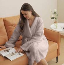Bearberry Hooded Robe Cozy Leopard Robe Lightweight Soft Plush Bathrobe With Pockets For Women - Beige - View 3