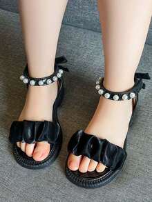 新款春夏儿童凉鞋，女童珍珠蝴蝶结，女士优雅时尚休闲百搭凉鞋，拖鞋，公主鞋，鞋底柔软，舒适轻便，露趾，钩环适合日常旅行、上学、花园鞋