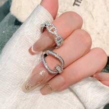Anillo con diseño de nariz de cerdo de circonita, anillo de banda simple con diseño minimalista para mujeres, lujoso y elegante para dedo de la mano o del pie