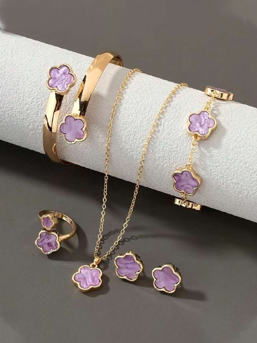 1 Set: 1pc Necklace, 1pc Bracelet, 1pc Wristband, 1 Pair Earrings, 1pc Ring, 1pc Lucky Flower Necklace