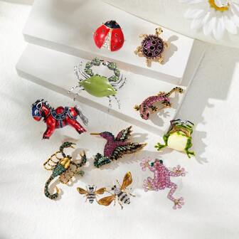 1pc Zinc Alloy Frog, Hummingbird, Bee, Lizard, Turtle Animal Shaped Casual Cute Brooch Pin For Coat, Bag, Hat, Special Festival Gift Backpack For School Office Accessories Shirts Jacket Jewelry Christmas Halloween Clothes Pin Funny Teacher Gifts Costume Accessories Bag Charms