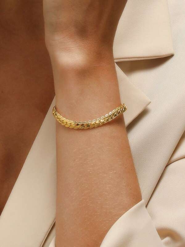 Brazalete ajustable de 1 pieza de acero inoxidable chapado en oro de 18K con patrón texturizado, adecuado para el uso diario de los hombres