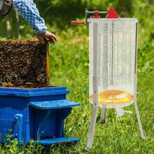 SanBouSi 2 Frame Honey Bee Extractor Beekeeping Equipment Transparent Honey Extractor - Clear - View 3