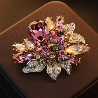 1 件休闲派对水晶胸针配饰