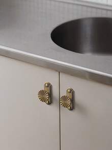 2/4/6 件青铜橱柜把手(带背板)- 复古扁平抽屉把手,旭日图案,抛光锌合金五金件,适用于厨房橱柜、浴室梳妆台等 - 古董黃銅 - 查看 4