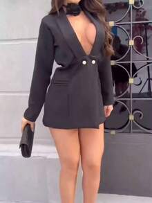 Shorts And Tailored Blazer Set With Square Neckline - Black - View 4