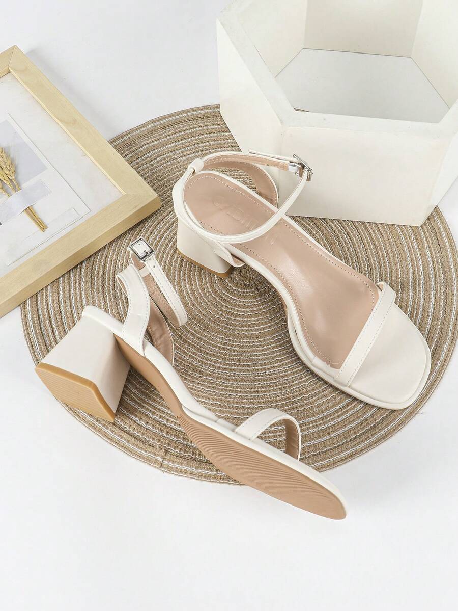 女士米色高跟凉鞋，6厘米粗跟镀层细带凉鞋，舒适工作凉鞋，方头，简约性感