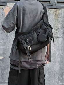 日系ins风男士斜挎包，时尚休闲实用斜挎包，适合购物、钱包、上学、大学生、白领人士。非常适合办公室、大学、工作、商务、通勤、户外活动、旅行和徒步旅行，侧袋购物袋帆布手提包