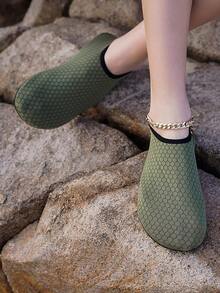 女士户外徒步鞋，运动休闲游泳鞋，防滑涉水鞋，适合徒步旅行、旅行、海滩、瑜伽、钓鱼