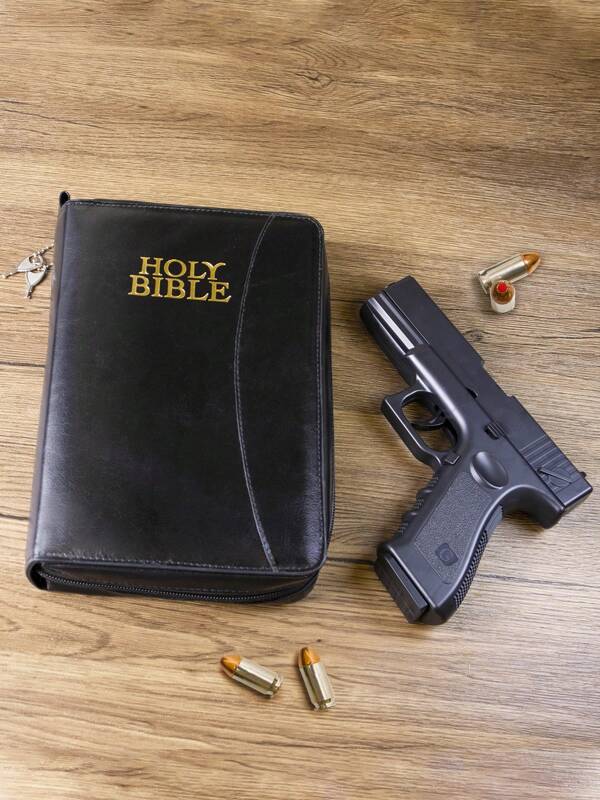 Lockable Zipper Soft Pistol Case: Concealed Carry Gun Holster Resembling Holy Bible - Designed For 9mm & Handguns - Storage & Transportation
