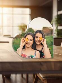 1件定制心形亚克力照片板 - 个性化爱心符号装饰，适合情侣、朋友、母亲节、生日、周年纪念日、毕业典礼、父亲节、祖父母节礼物，现代桌面家居装饰，优雅礼品，生动图像展示，情人节纪念品 - 彩色 - 查看 5