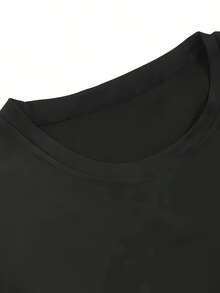 Camiseta de algodón negra de la banda Danzig - Unisex, camiseta gráfica casual con letras en negrita y diseño de retrato, suave y cómoda para todas las estaciones, camiseta de manga corta casual para hombres y mujeres de 220g, perfecta para fans - Negro - Ver 5