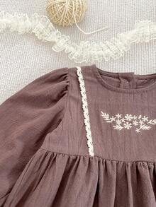 Baby Girls' Vintage Embroidered Flower Ruffles Long Sleeve Bodysuit, Sweet Collar Bodysuit - Brown - View 4