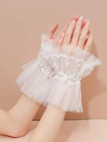 1对新娘短款腕花，优雅仿珍珠和花朵装饰，秋季配饰，情人节配饰