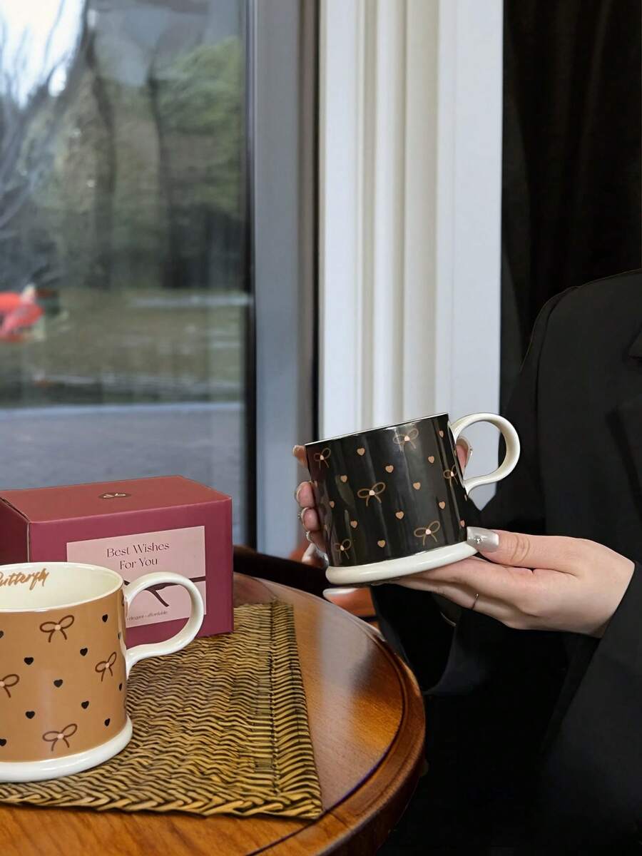 1 件优雅蝴蝶结心形陶瓷杯，浪漫茶咖啡杯，黑棕色情侣套装，牛奶/早餐杯，情人节礼物，送给闺蜜，返校