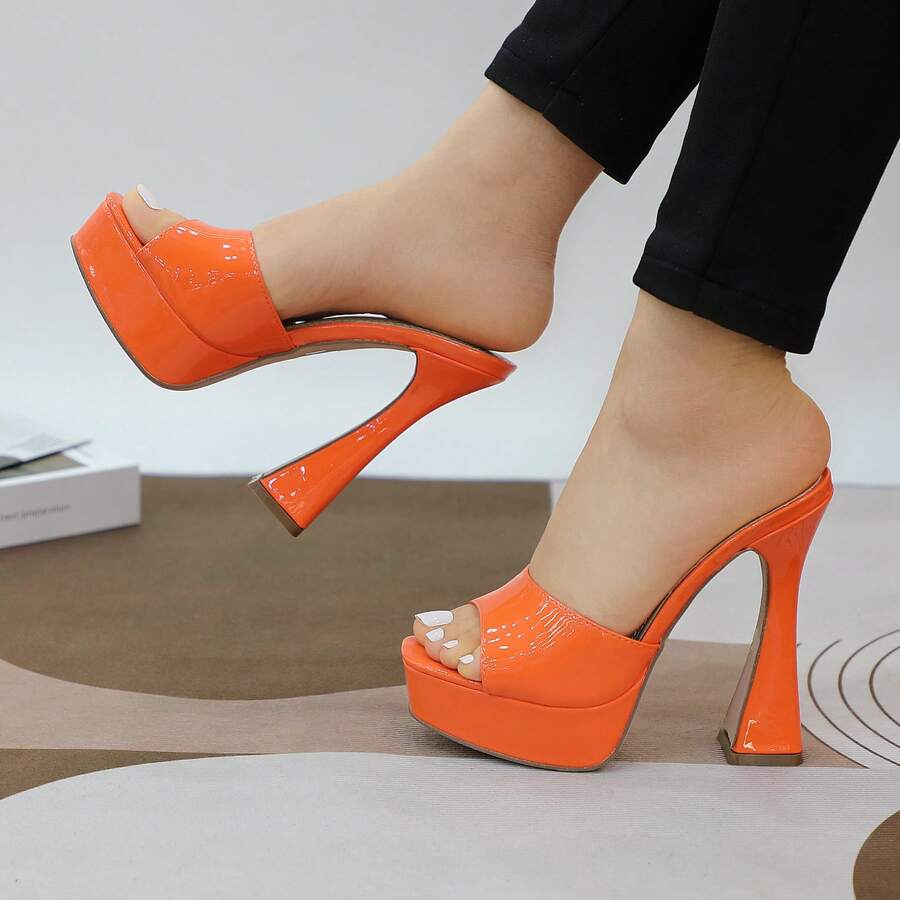 High Heel Platform Mule Sandals With Wide Open-Toe Upper, Slip-On Design, Cushioned Insole, Chunky Flared Stiletto Heel, And Glossy Faux Leather Finish. Ideal For Parties, Evening Wear, Or Stage Performance Footwear. - 橘色 - 查看 1