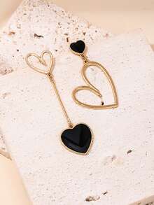 1 对不对称滴油心形设计环形耳环，简约街头风格镂空心形耳环，适合女士