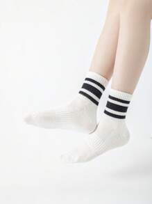 5 Paar gestreifte Mesh Knöchelsocken, modische und vielseitige Sportsocken für Studenten