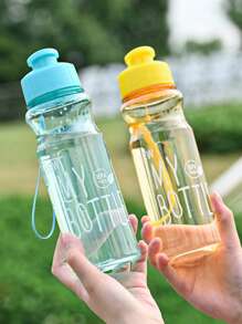 زجاجة مياه بلاستيكية جديدة للرياضة والخارج مع غطاء قلاب، كوب مياه يومي للطلاب له مقبض