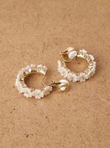 1 paire de boucles d'oreilles clip-on en forme de fleur pour femmes, accessoire mode minimaliste polyvalent