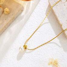 1 Peça Colar Minimalista Curto de Camada Única com Corrente Fina Folheada a Ouro 18k e Pérola de Cultura para Mulheres