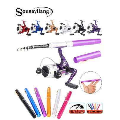 SOUGAYILANG Bộ cần câu mini Pen nhiều màu - Kiểu dáng với tỷ số truyền động 5.1:1 và vòng dẫn hướng bằng gốm Bộ cần câu bút có độ cứng cao di động có thể thu vào kết hợp với vòng dẫn hướng bằng thép không gỉ và con lăn chống xoắn với bánh răng chống ăn mòn cho nước mặn và nước ngọt