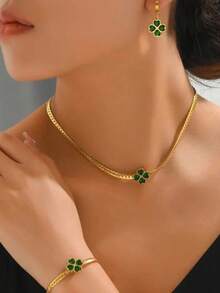 1 Set 4PCS Gold-Color Stainless Steel & Green Zirconia Inlaid Lucky Clover Necklace, Earrings, Bracelet Jewelry Set, Suitable For Ladies Party, Fashion, Streetwear, Personalized, And Daily Wear - Yellow Gold - View 5
