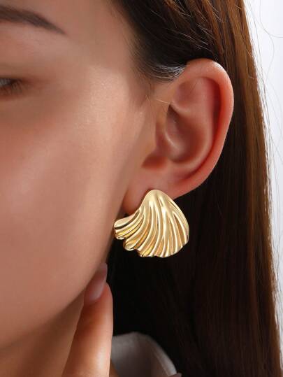 Bohemian Style Gold Color Titanium Steel Shell Earrings For Women, Fashion Elegant Minimalist Earrings Suitable For Birthday Party, Daily Wear
