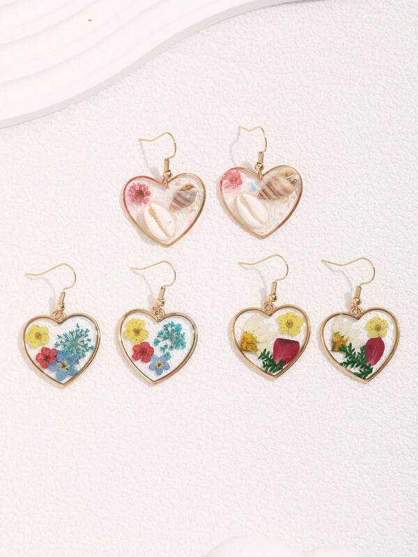 1 paire de boucles d'oreilles en forme de cœur avec fleurs séchées et résine au thème océanique, convenant pour le port quotidien des femmes
