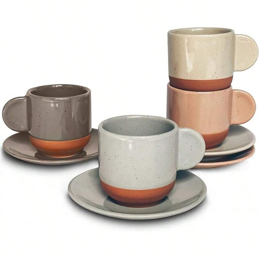 Juego de 4 tazas de espresso de cerámica Mora, de 3 onzas - Pequeñas tazas inspiradas en lo italiano con platitos, para pequeños tragos de café - Estilo moderno bohemio para cualquier cocina o cafetería. Porcelana apta para microondas - Colores neutros surtidos