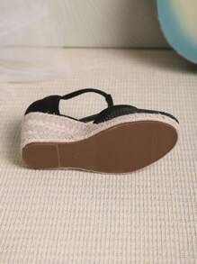 Fashionable Versatile Silver Breathable Bowknot Ankle Strap High Heel Pumps