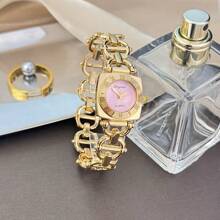1pc Women's Elegant Retro Hollow Square Metal Roman Numeral Case Bracelet Watch, High-Quality Fashion Quartz Watch