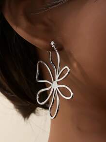 1 paire de boucles d'oreilles pendantes fleur ligne creuse métallique, design minimaliste et mode, convient pour la Saint-Valentin, le port quotidien, l'anniversaire, le mariage, cadeau pour femmes