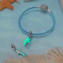 1 件镀银海洋逼真蓝鲸鲨吊坠珠适用于原创蛇形手链项链 DIY 制作独特的夏季女士礼物 - 銀色 - 查看 2