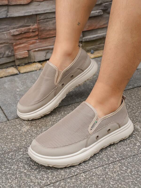 Zapatos transpirables de malla para hombre, para verano 2025, suela suave antideslizante, zapatos casuales para hombres de mediana edad y mayores, tallas grandes, zapatillas de papá